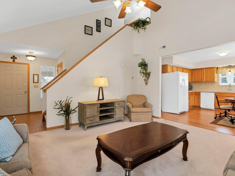 6198 Kensington Glen Drive, Canal Winchester, OH 43110 Photo 10