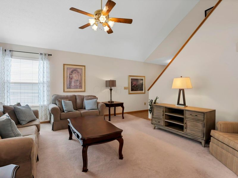 6198 Kensington Glen Drive, Canal Winchester, OH 43110 Photo 11