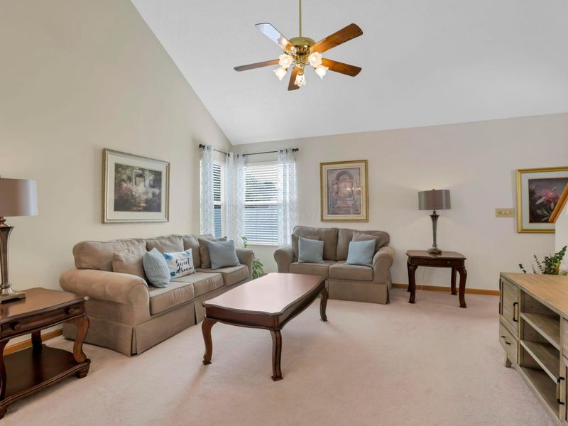 6198 Kensington Glen Drive, Canal Winchester, OH 43110 Photo 12
