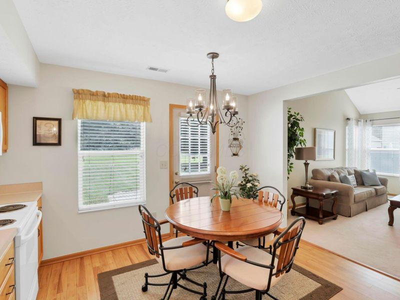 6198 Kensington Glen Drive, Canal Winchester, OH 43110 Photo 16