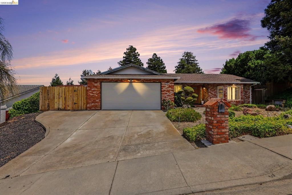 2366 Glendale Cir, Antioch, CA 94509 Main Photo