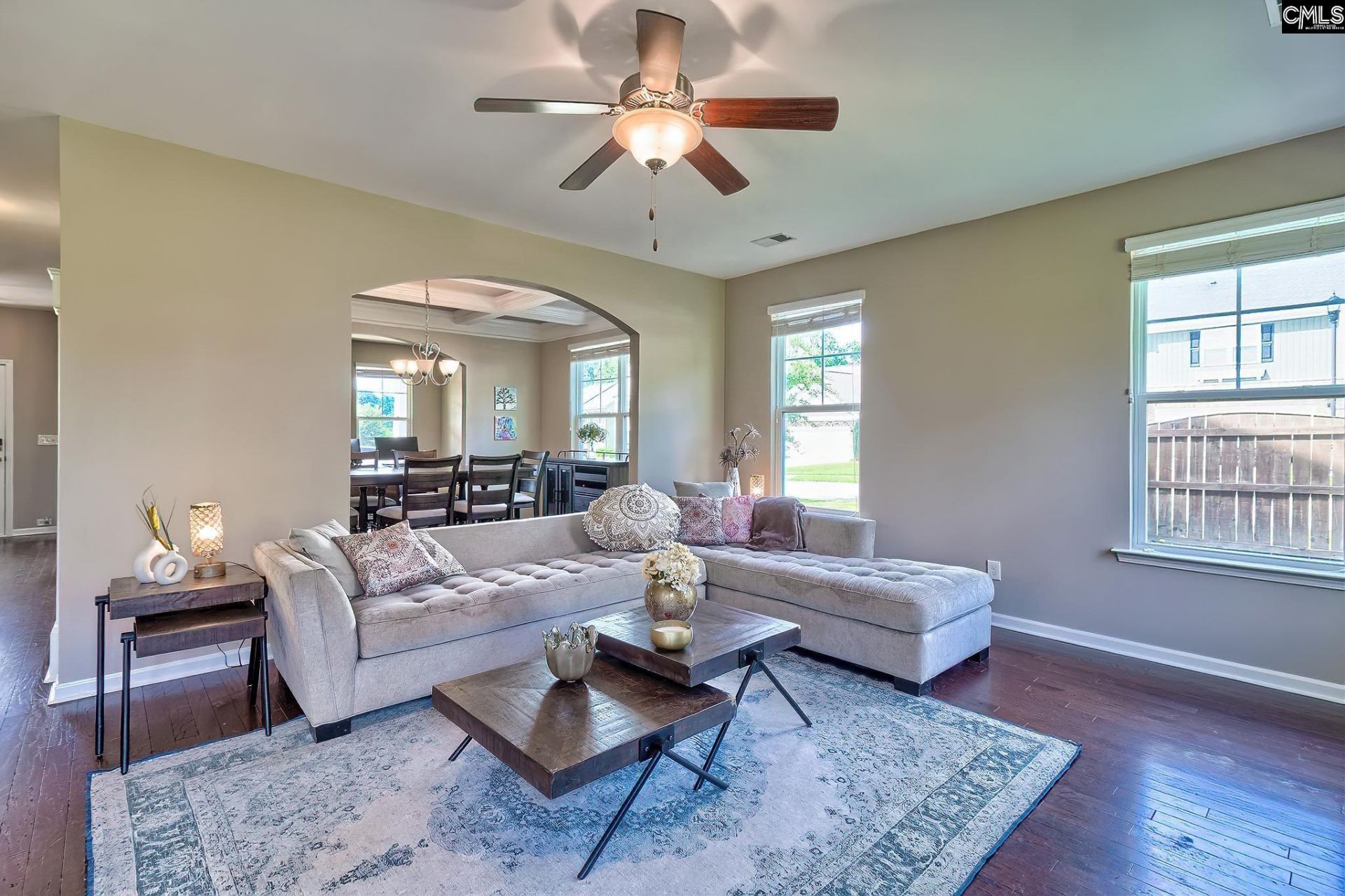 524 Madison Park Drive  Photo 4
