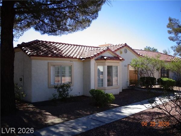 5424 Geneive Lane, Unit 105, Las Vegas, NV 89108