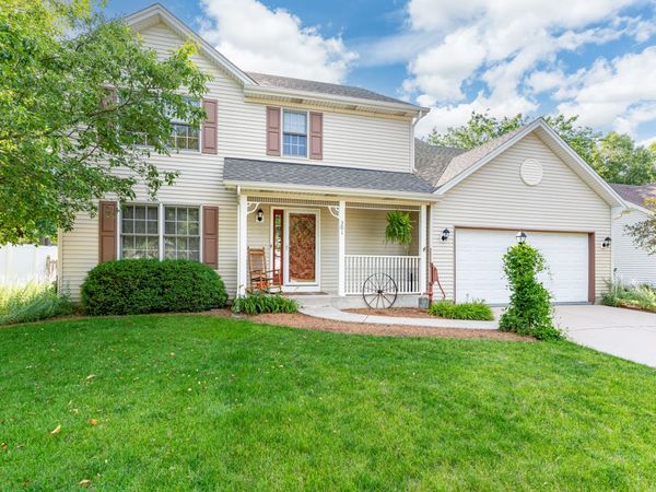 301 Savoy Drive , Shorewood, IL 60404