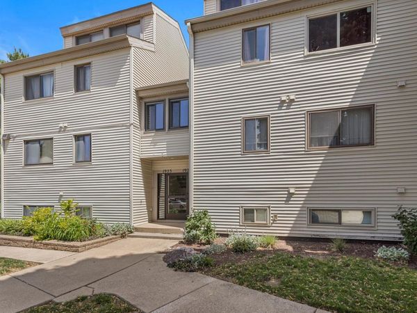1921 Melrose Drive , Unit A, Champaign, IL 61820