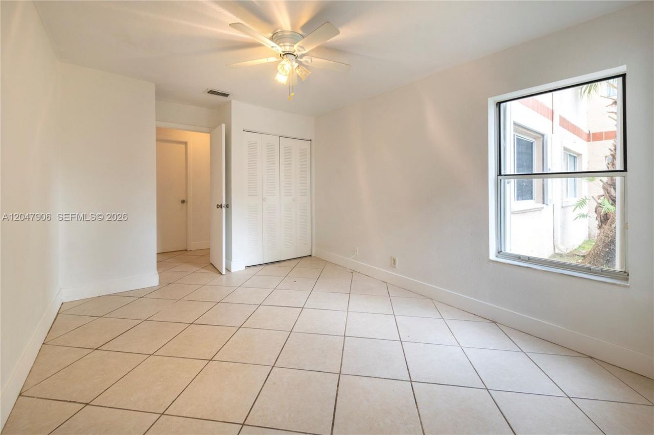 3480 N Pinewalk Dr N , Unit 116, Margate, FL 33063 Photo