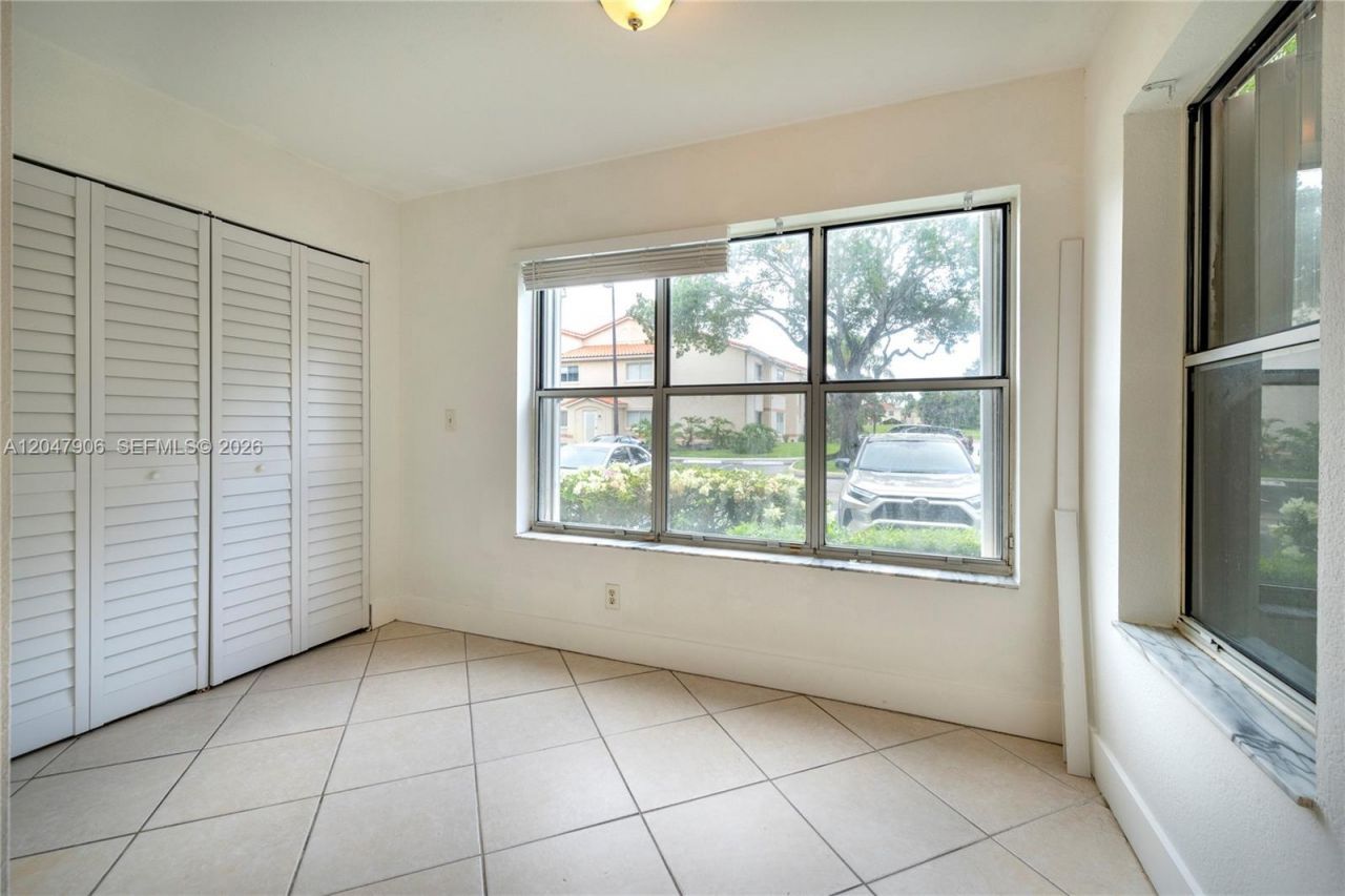 3480 N Pinewalk Dr N , Unit 116, Margate, FL 33063 Photo