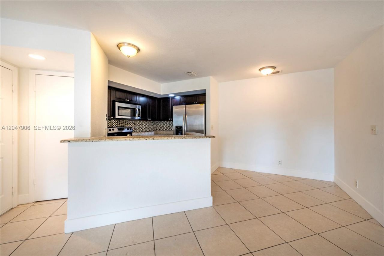 3480 N Pinewalk Dr N , Unit 116, Margate, FL 33063 Photo
