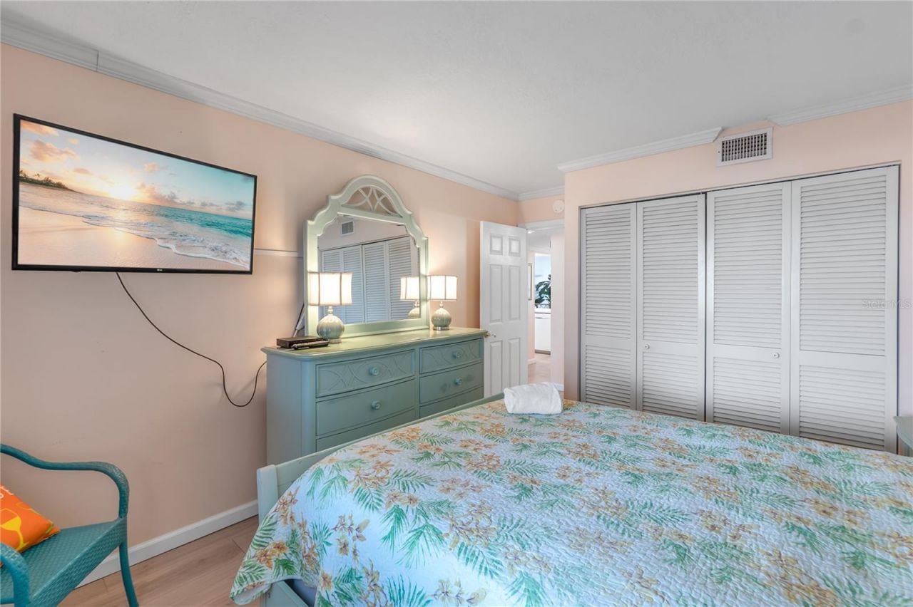 2600 Gulf Drive N, Unit 12, Bradenton Beach, FL 34217 Photo