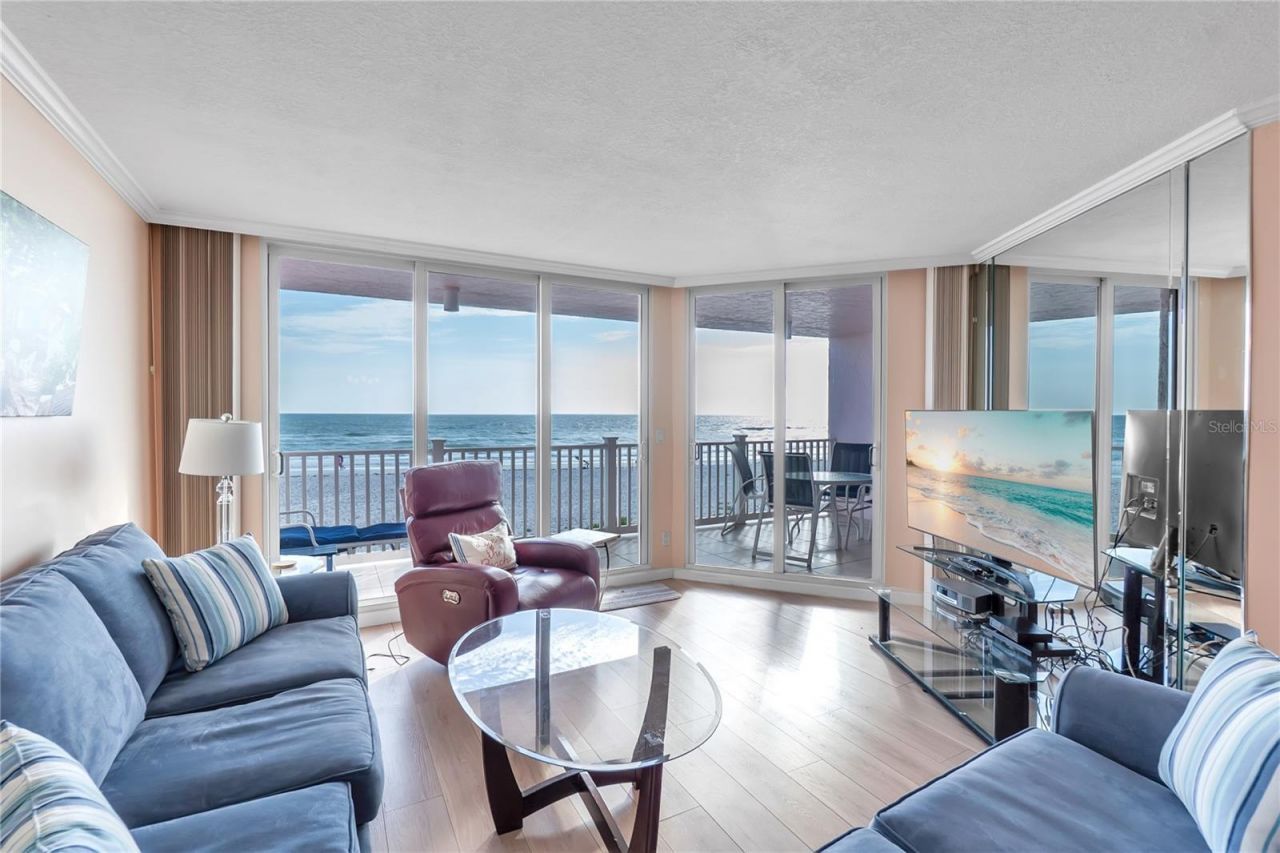 2600 Gulf Drive N, Unit 12, Bradenton Beach, FL 34217 Photo