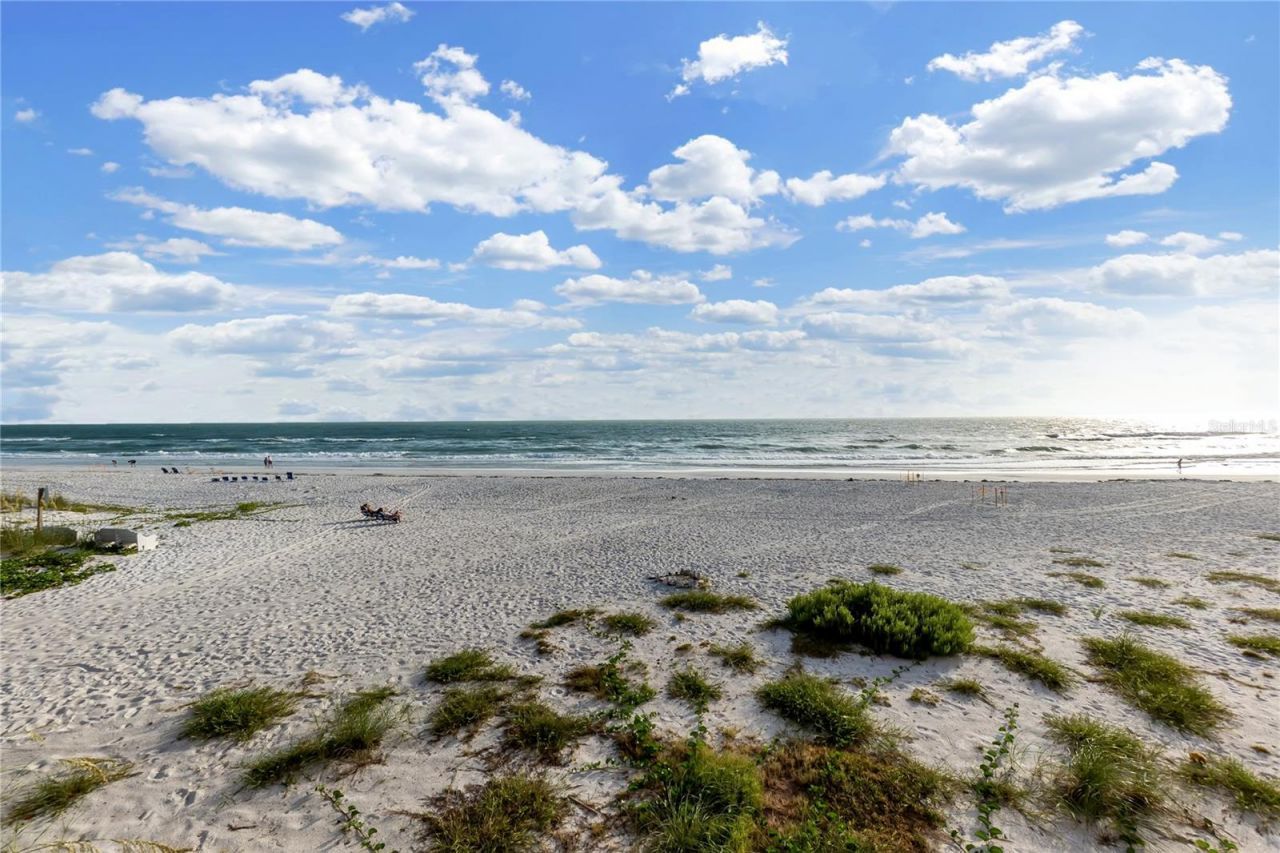 2600 Gulf Drive N, Unit 12, Bradenton Beach, FL 34217 Photo