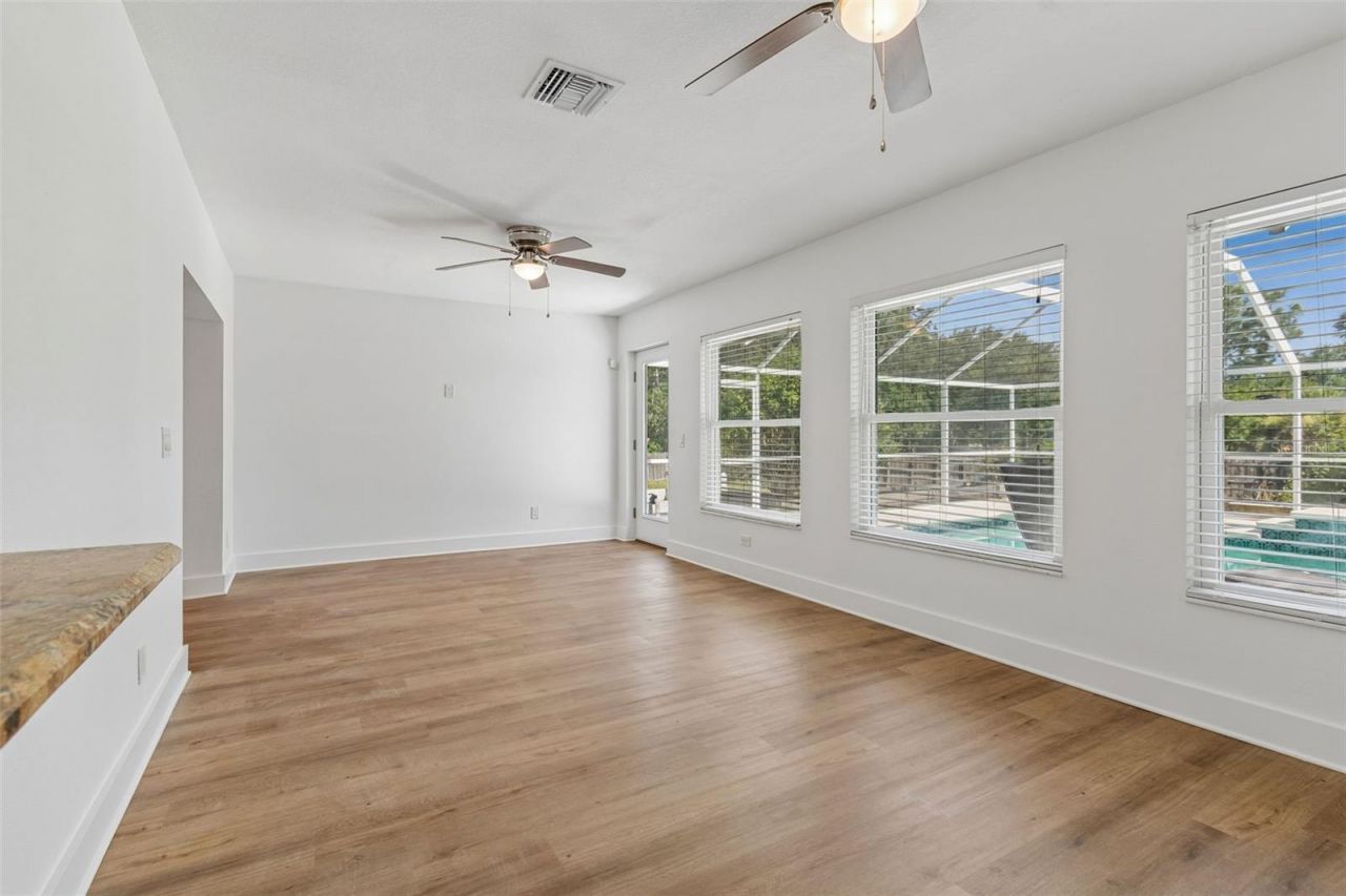 16205 Sawgrass Circle , Tampa, FL 33624 Photo