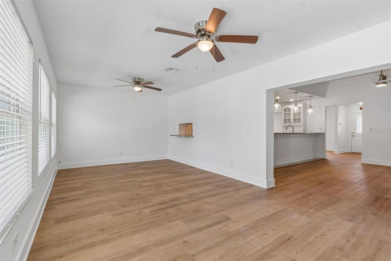 16205 Sawgrass Circle , Tampa, FL 33624 Photo