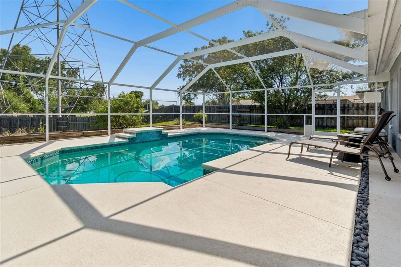 16205 Sawgrass Circle , Tampa, FL 33624 Photo