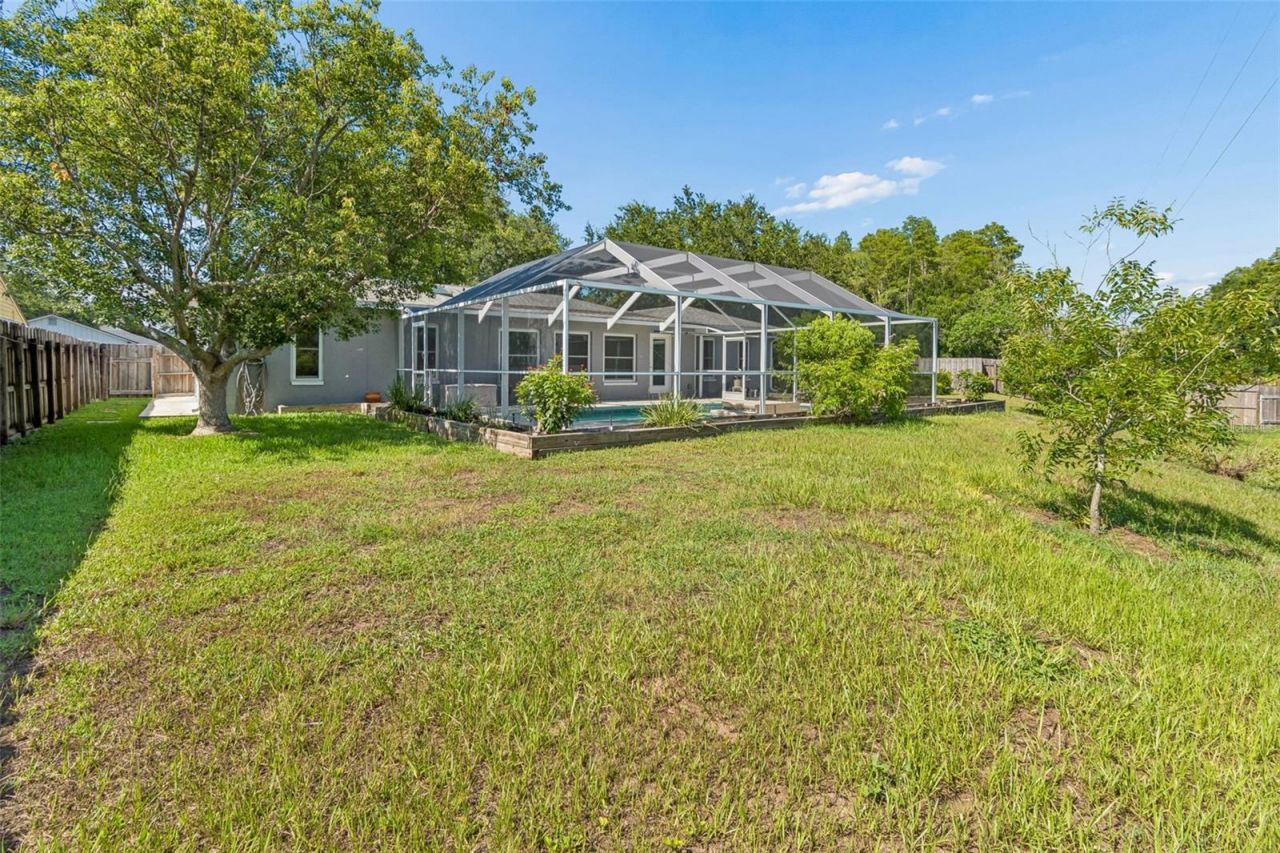 16205 Sawgrass Circle , Tampa, FL 33624 Photo