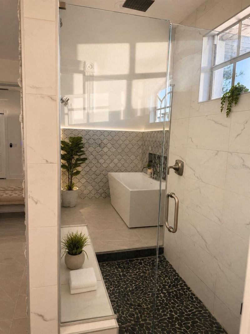 452 Bath Club Boulevard N, North Redington Beach, FL 33708 Photo