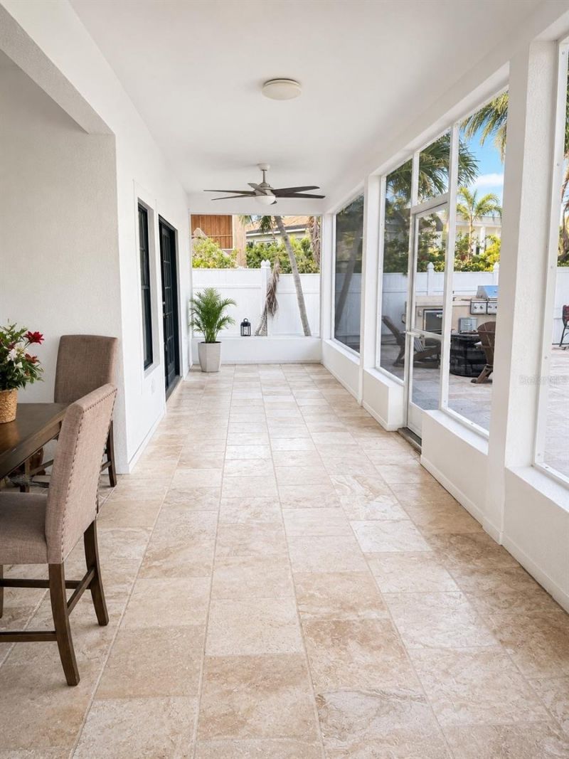 452 Bath Club Boulevard N, North Redington Beach, FL 33708 Photo