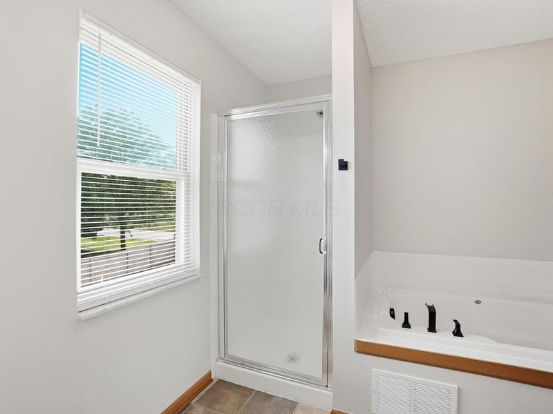 4477 Knoll Crest Drive, Grove City, OH 43123 Photo 26