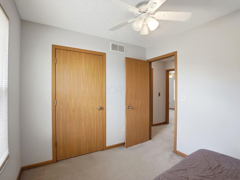 4477 Knoll Crest Drive, Grove City, OH 43123 Photo 30