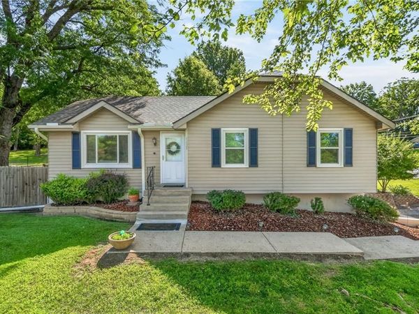 4625 N Bennington Avenue, Kansas City, MO 64117