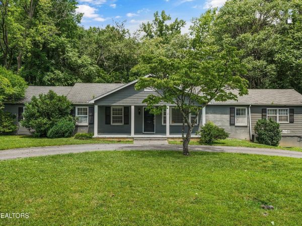 5403 E Sunset Rd , Knoxville, TN 37914