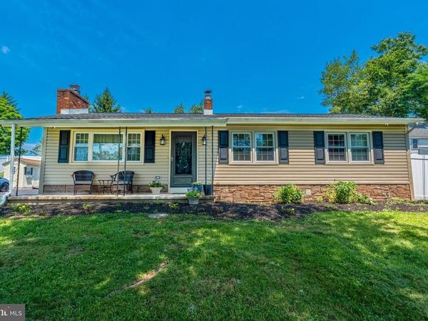 56 TRAPPE ROAD, COLLEGEVILLE, PA 19426