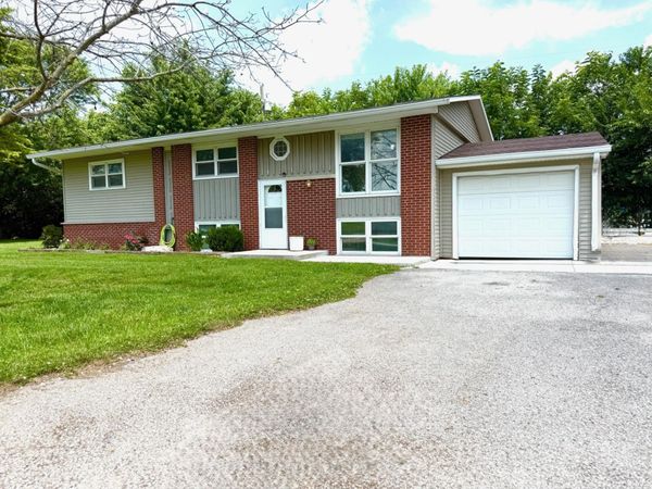 200 W Middleton Drive, Orleans, IN 47452