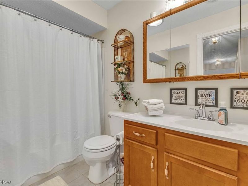 5550 Avon Belden Road, North Ridgeville, OH 44039 Photo 13