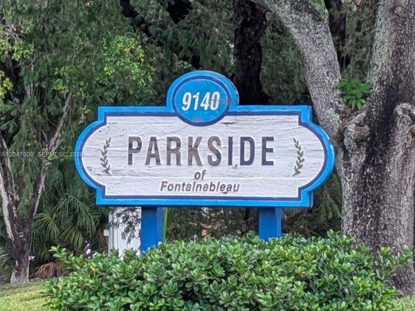 9140 Fontainebleau Blvd , Unit 504, Miami, FL 33172