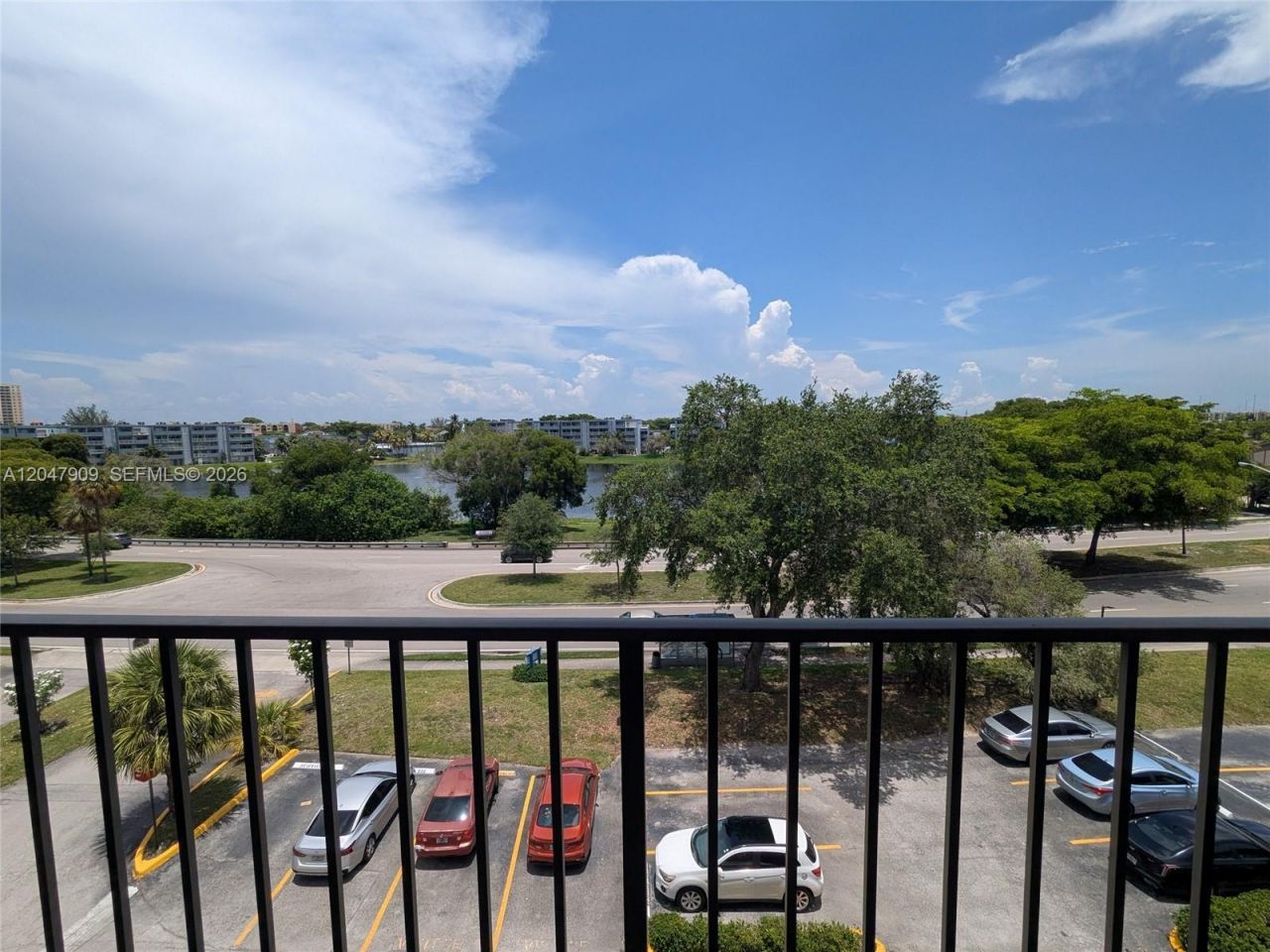 9140 Fontainebleau Blvd , Unit 504, Miami, FL 33172 Photo
