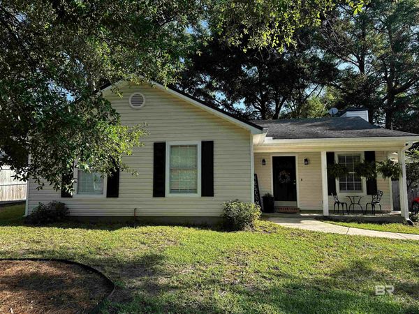 111 Shiloh Drive, Daphne, AL 36526