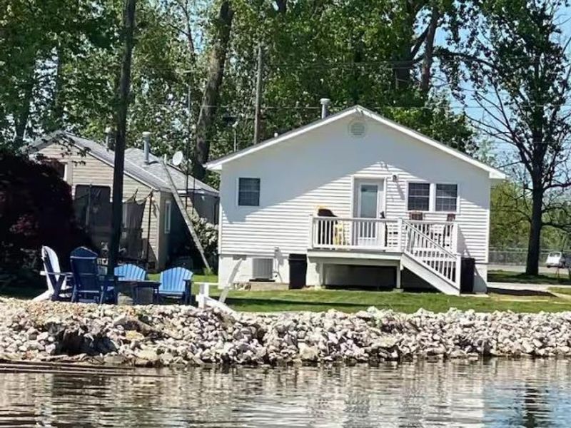 2304 River Avenue, Sandusky, OH 44870 Photo 2