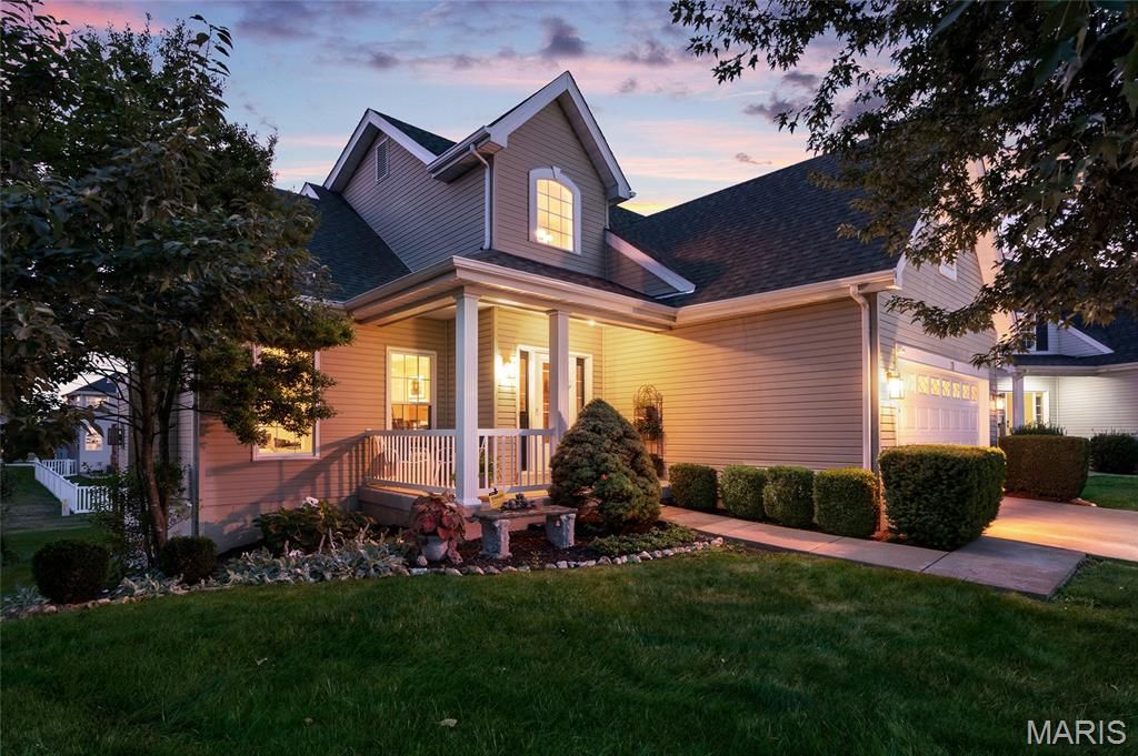 11 Towergate Court , Lake Saint Louis, MO 63367 Main Photo