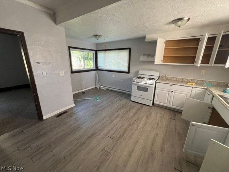 521 23 Street, Lorain, OH 44052 Photo 5