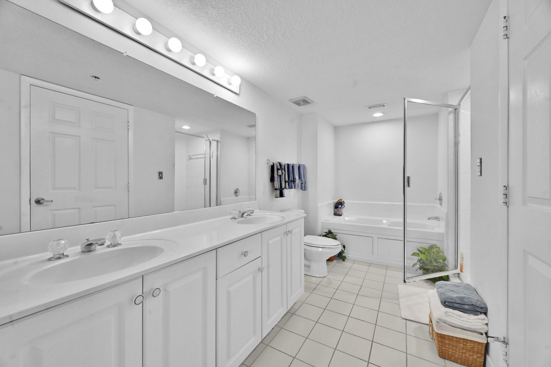 3880 N Highway A1a, Unit 402, Fort Pierce, FL 34949 Photo