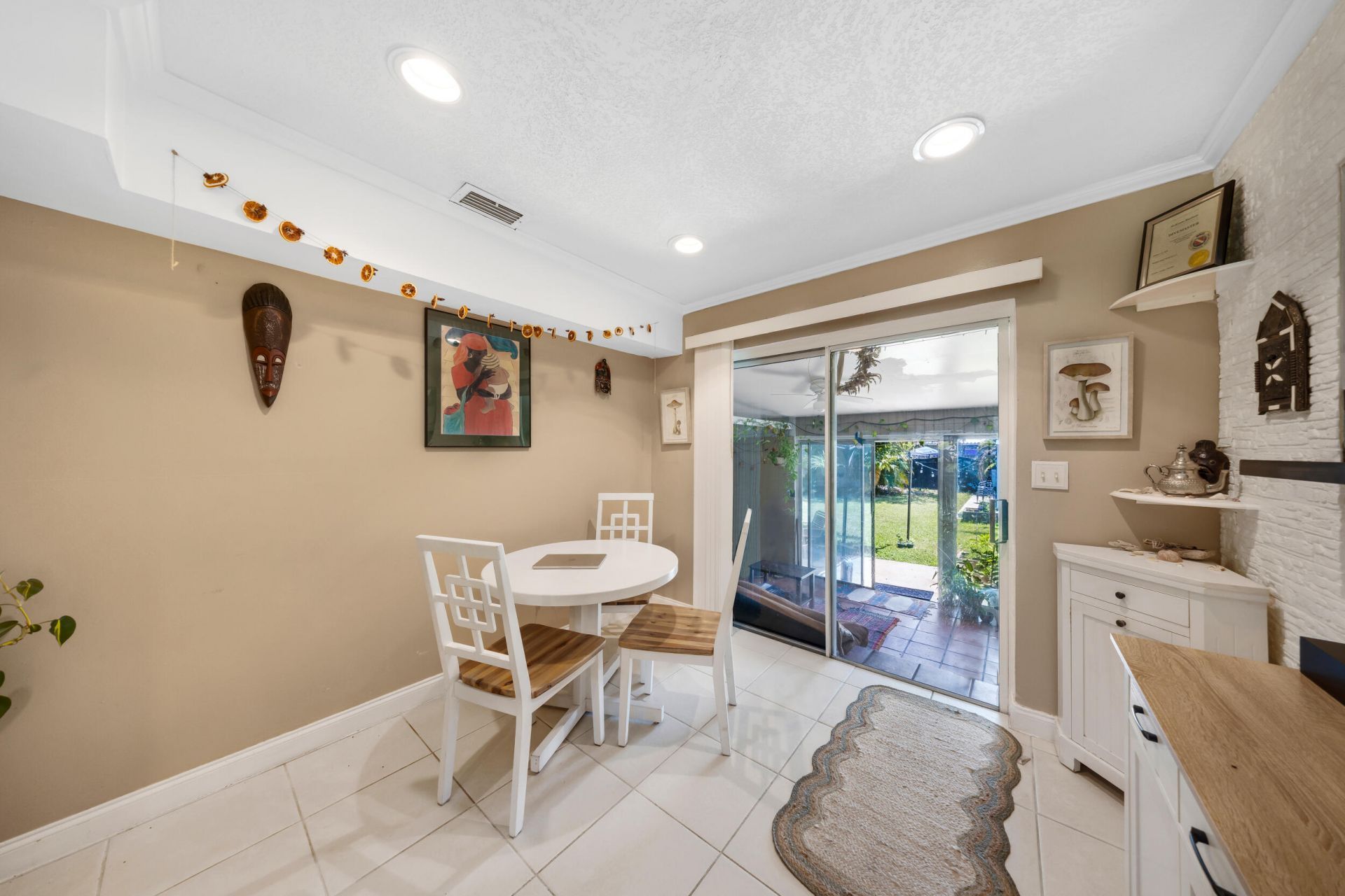 2326 Harding Street, Unit 2326, Hollywood, FL 33020 Photo