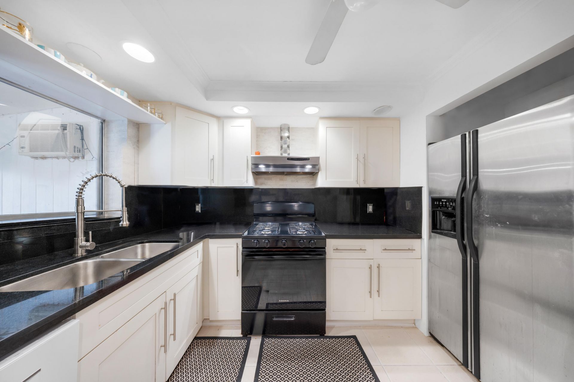 2326 Harding Street, Unit 2326, Hollywood, FL 33020 Photo