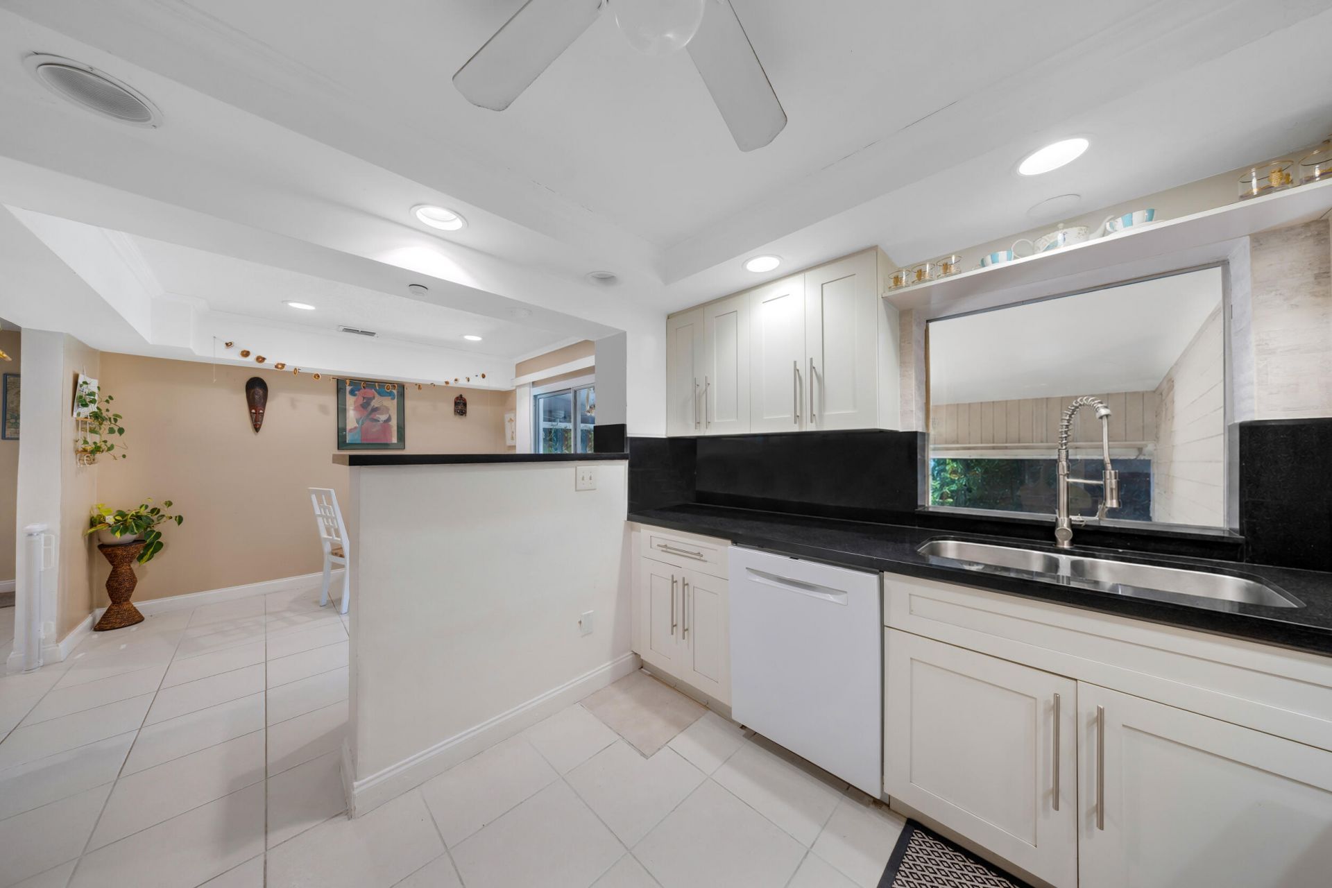 2326 Harding Street, Unit 2326, Hollywood, FL 33020 Photo