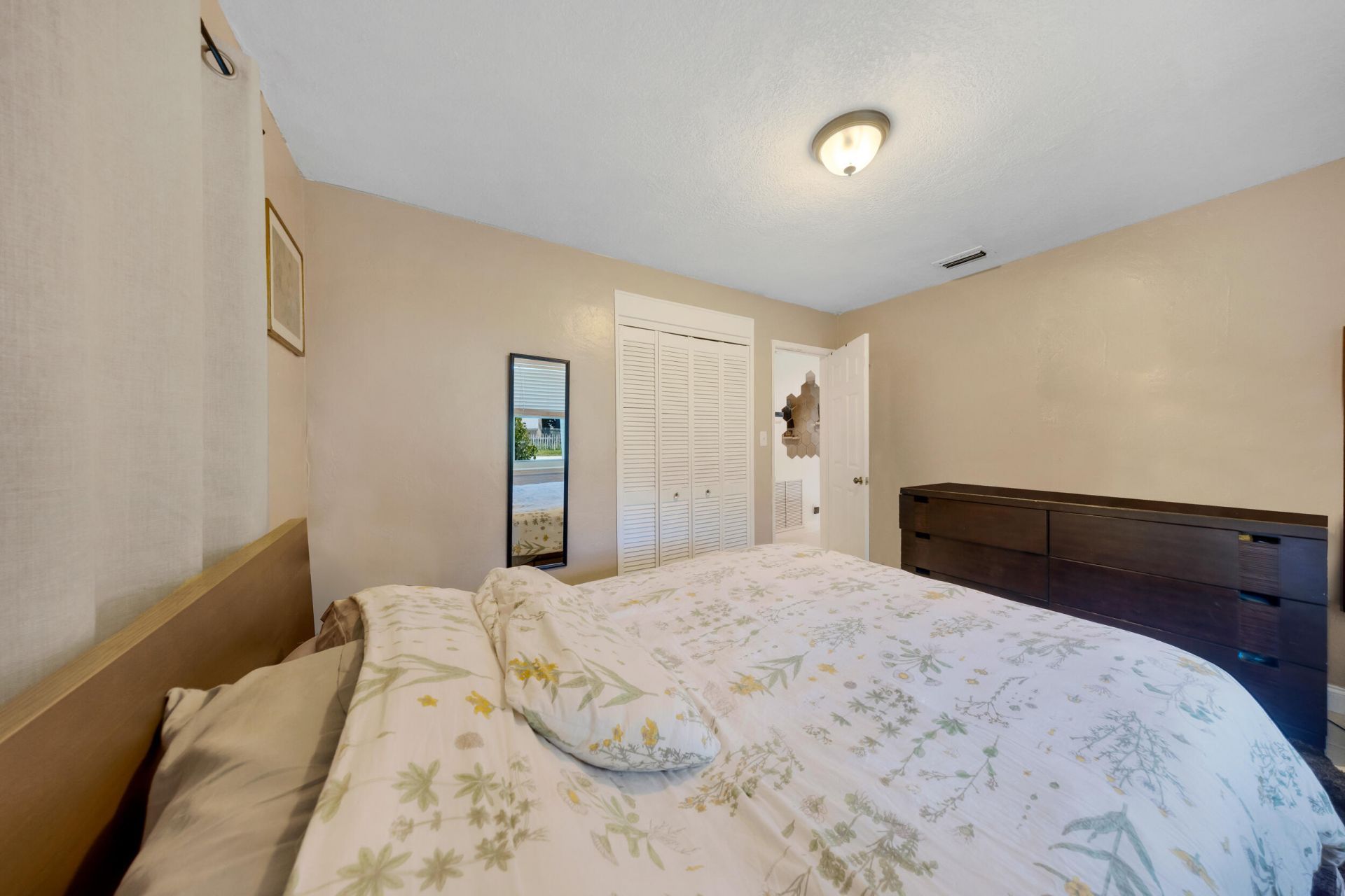 2326 Harding Street, Unit 2326, Hollywood, FL 33020 Photo