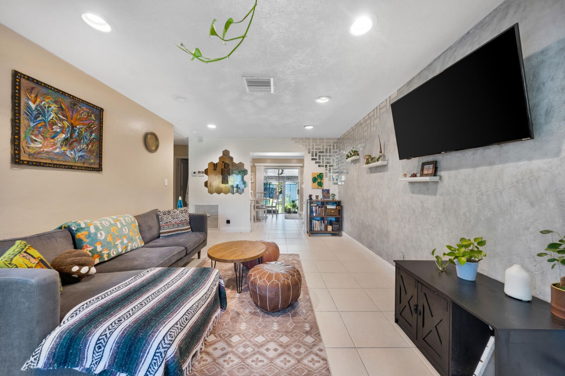 2326 Harding Street, Unit 2326, Hollywood, FL 33020 Photo
