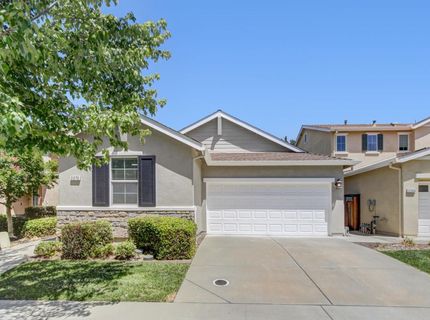2272 Ellesmere Loop, Roseville, CA 95747 Photo