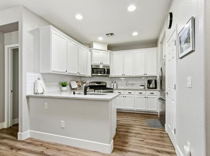 2272 Ellesmere Loop, Roseville, CA 95747 Photo