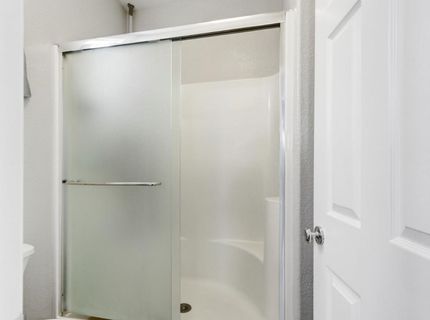 2272 Ellesmere Loop, Roseville, CA 95747 Photo