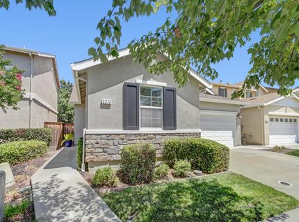 2272 Ellesmere Loop, Roseville, CA 95747 Photo