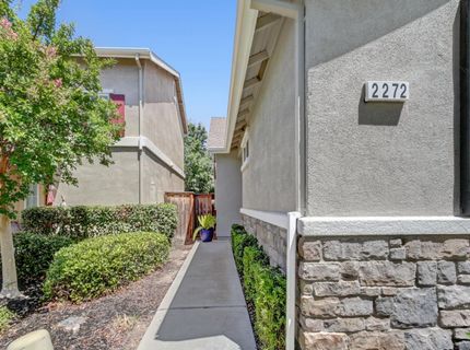 2272 Ellesmere Loop, Roseville, CA 95747 Photo