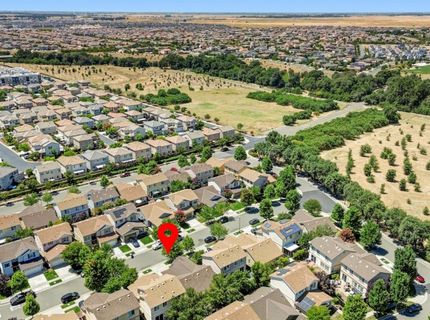 2272 Ellesmere Loop, Roseville, CA 95747 Photo