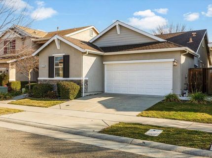 2272 Ellesmere Loop, Roseville, CA 95747 Photo