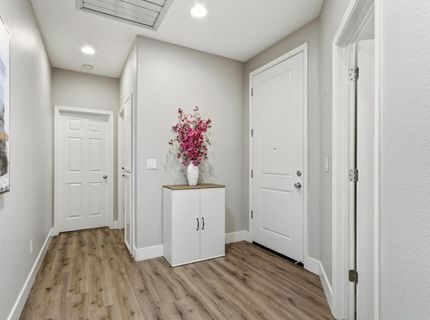2272 Ellesmere Loop, Roseville, CA 95747 Photo