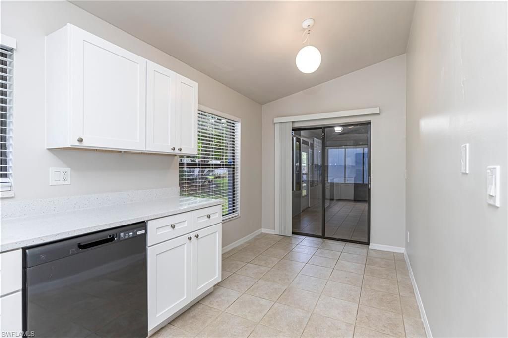 13114 Regent Cir , Fort Myers, FL 33966 Photo