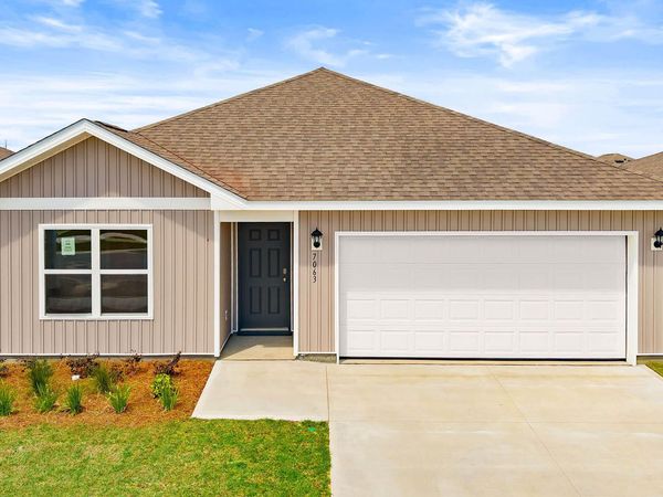 7063 George Day Lane, Panama City, FL 32404